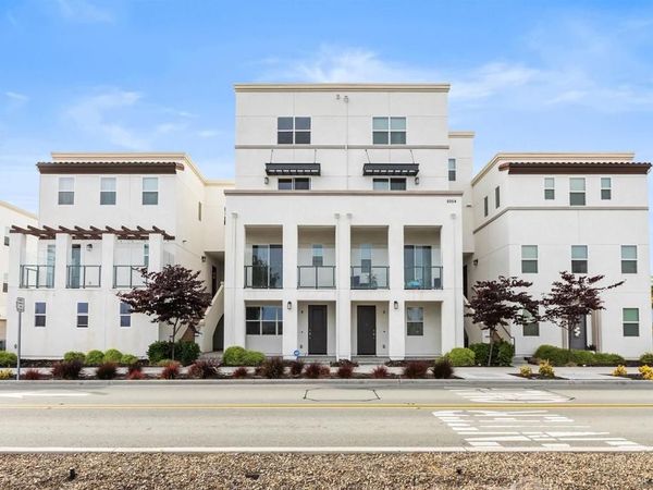 2054 Luzon , Unit 4, Chula Vista, CA 91915
