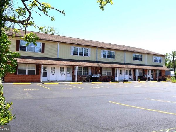 601 COUNTRY LANE , MORTON, PA 19070