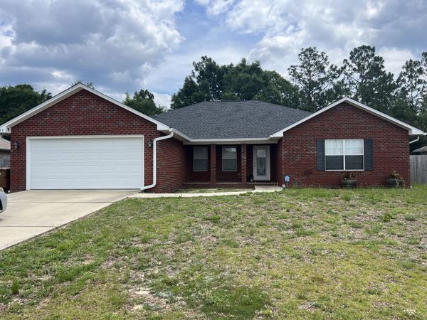 155 Conquest Avenue, Crestview, FL 32536