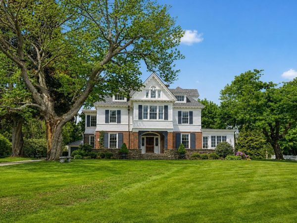 12 Willow Avenue, North Hampton, NH 03862