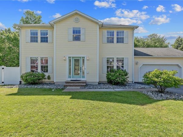 27 Tupelo Drive , Oswego, NY 13126