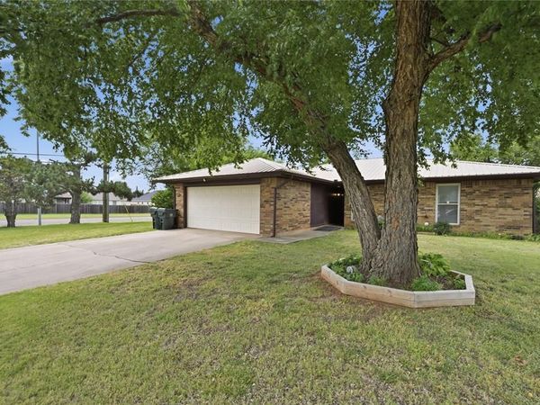 1331 Alviola Avenue, Oklahoma City, OK 73110