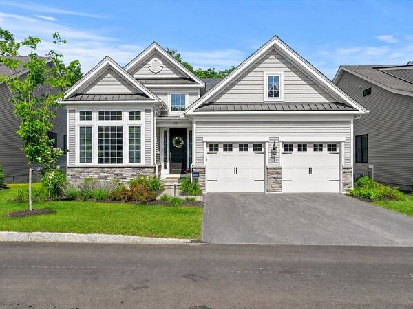 59 Juniper Ln, Unit 59, Tyngsborough, MA 01879