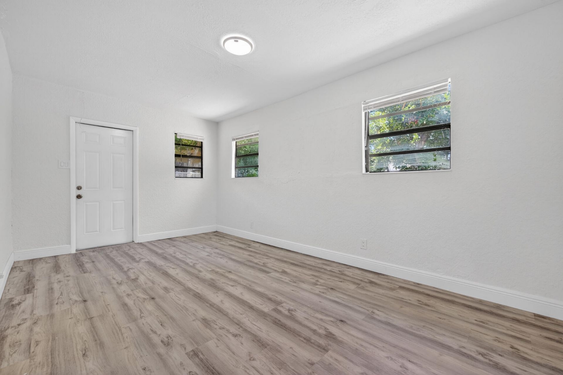 261 NE 22nd Street, Pompano Beach, FL 33060 Photo