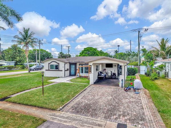 3300 NW 32nd Street, Lauderdale Lakes, FL 33309
