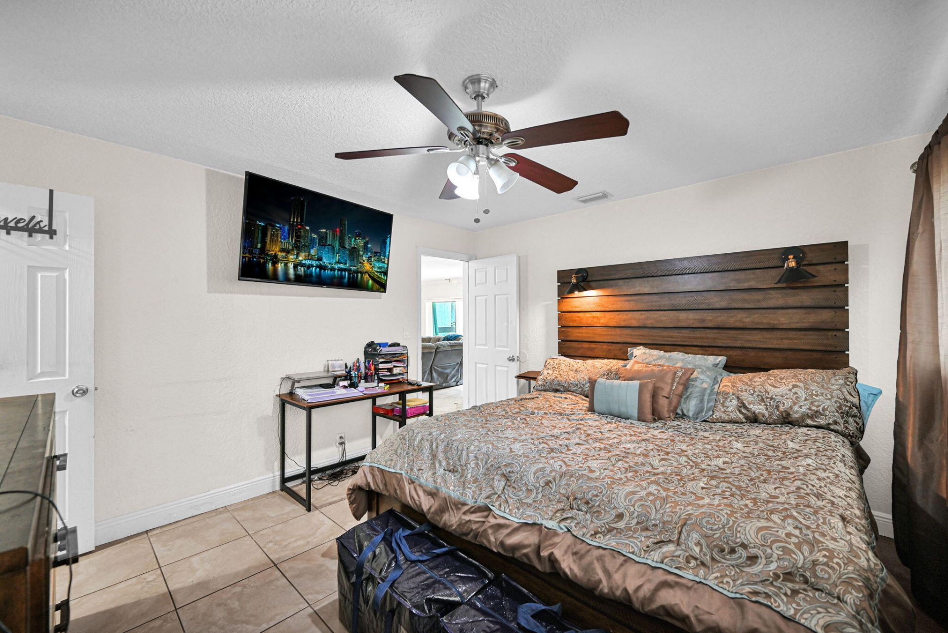 3300 NW 32nd Street, Lauderdale Lakes, FL 33309 Photo