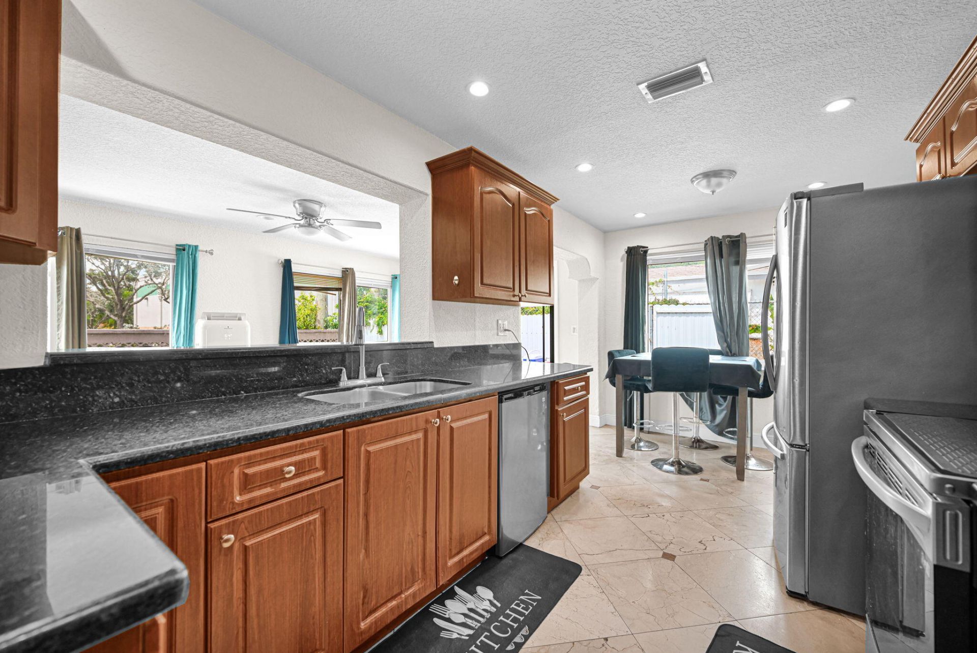 3300 NW 32nd Street, Lauderdale Lakes, FL 33309 Photo