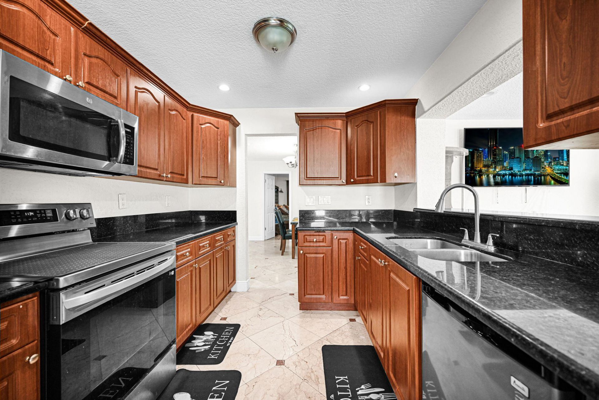 3300 NW 32nd Street, Lauderdale Lakes, FL 33309 Photo