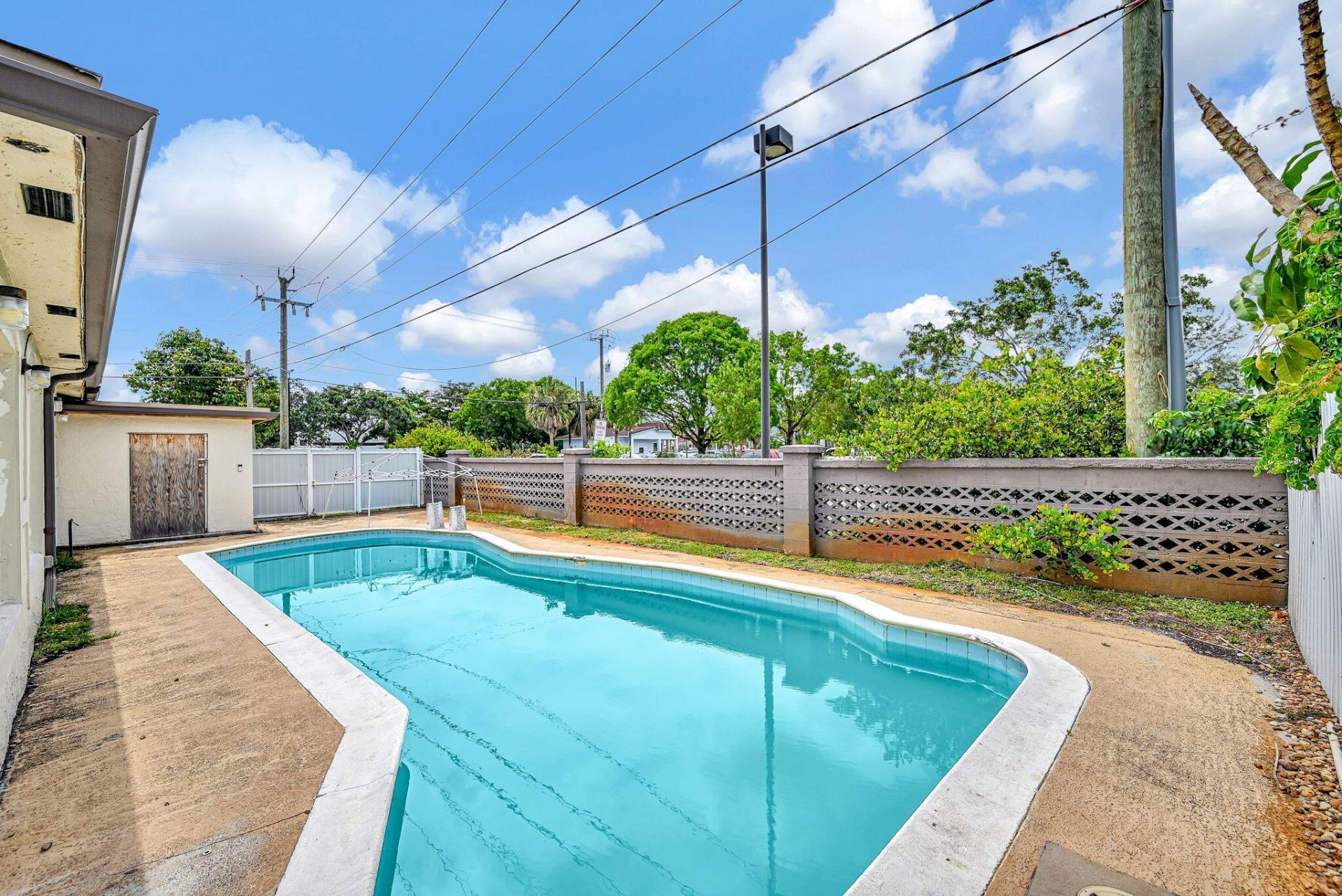 3300 NW 32nd Street, Lauderdale Lakes, FL 33309 Photo