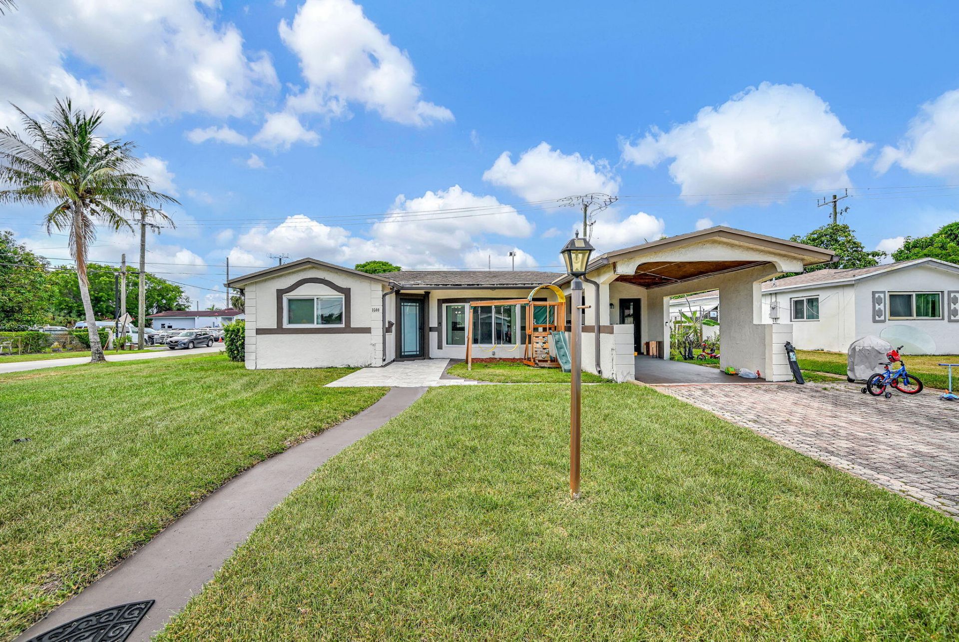 3300 NW 32nd Street, Lauderdale Lakes, FL 33309 Photo
