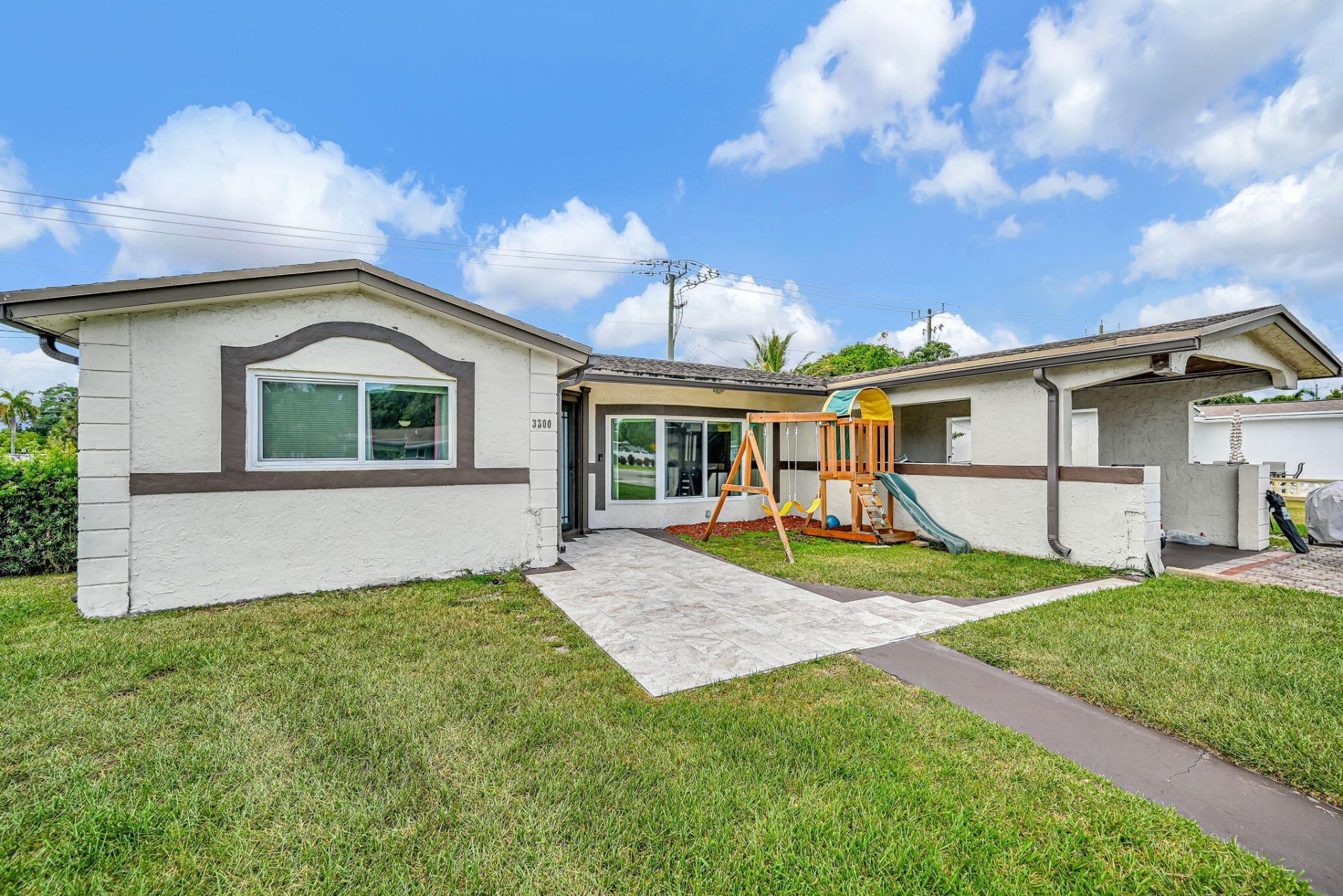 3300 NW 32nd Street, Lauderdale Lakes, FL 33309 Photo