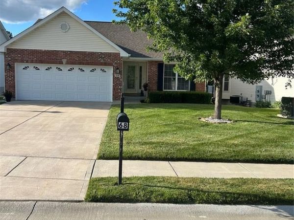 68 Coppergate Court , Unit 16A, St Peters, MO 63376