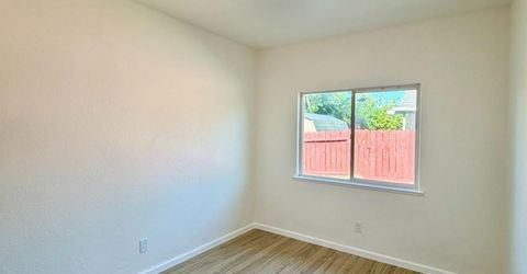 2833 Colton Ct, Merced, CA 95348 Photo