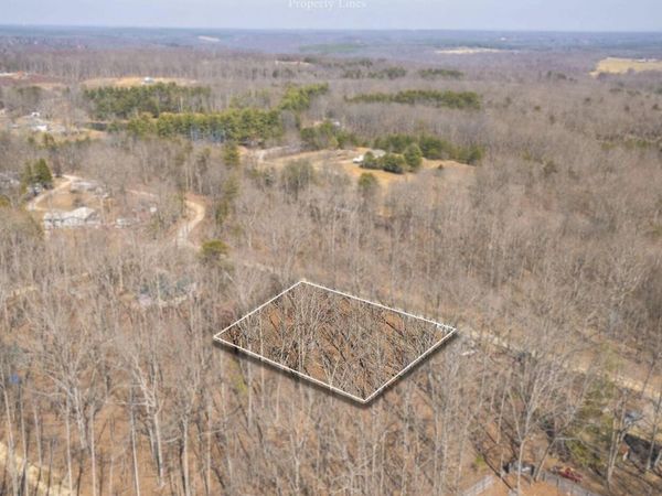 282 Morgan Circle, Crossville, TN 38572