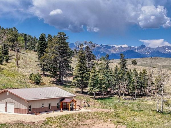 440 County Road 356 , Westcliffe, CO 81252