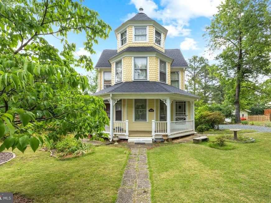5804 Ruatan Street, College Park, MD 20740 Main Photo