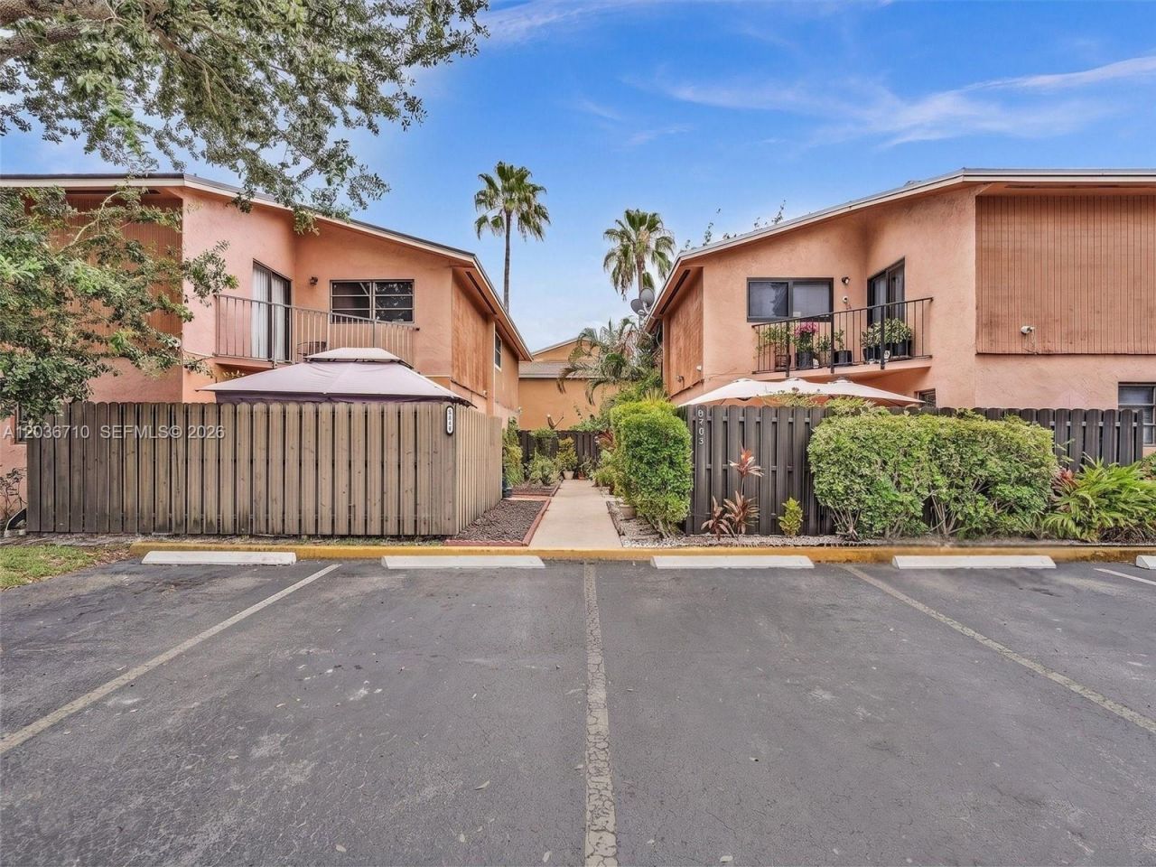 3483 SW 52nd Ave , Pembroke Park, FL 33023 Photo