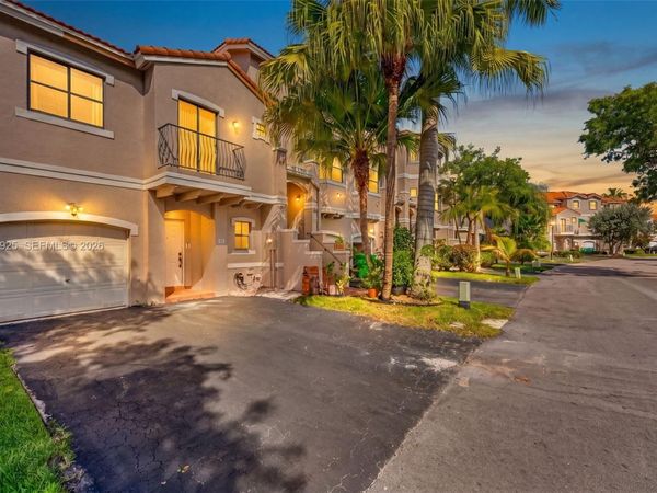 1361 NW 126th Way , Sunrise, FL 33323