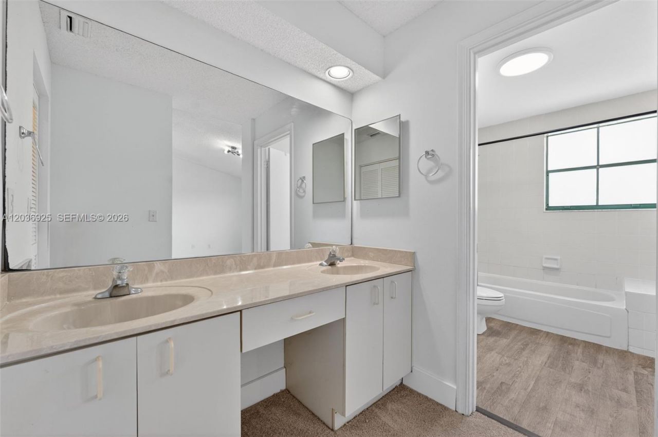 1361 NW 126th Way , Sunrise, FL 33323 Photo