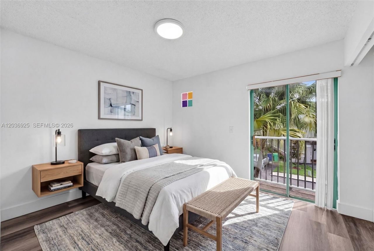 1361 NW 126th Way , Sunrise, FL 33323 Photo