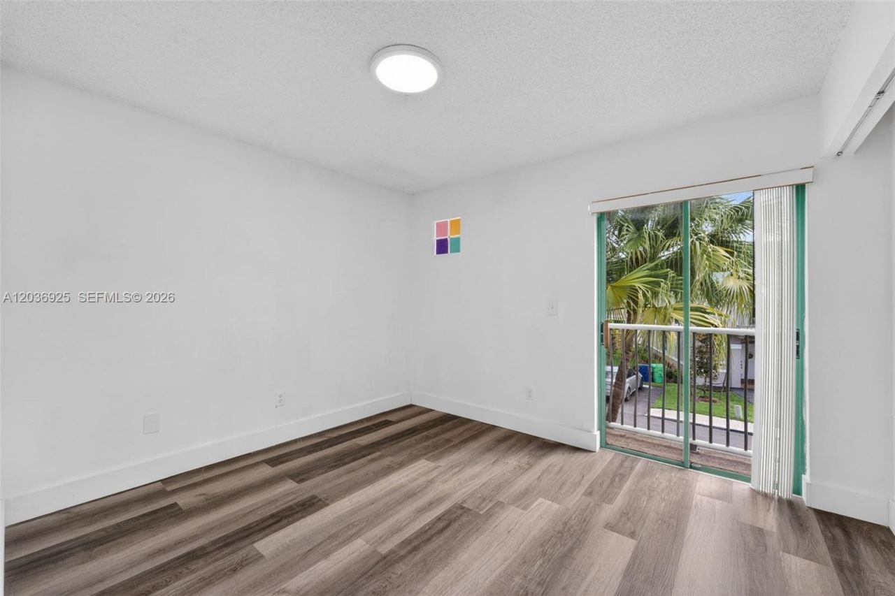 1361 NW 126th Way , Sunrise, FL 33323 Photo