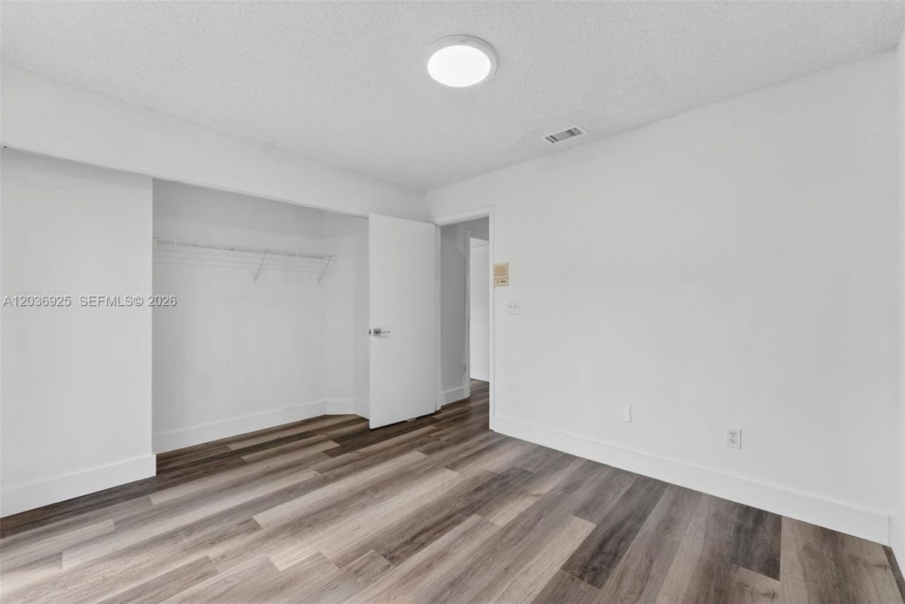 1361 NW 126th Way , Sunrise, FL 33323 Photo