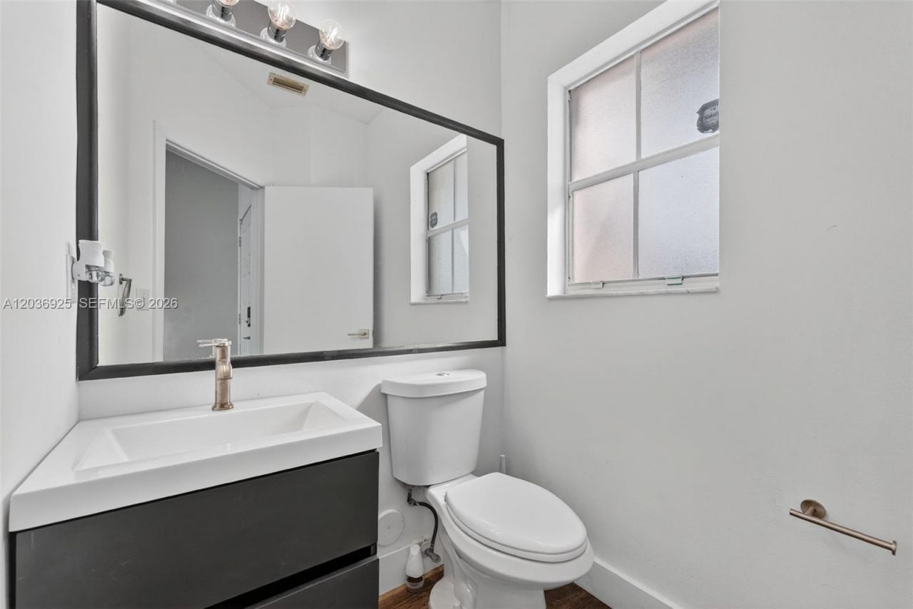 1361 NW 126th Way , Sunrise, FL 33323 Photo