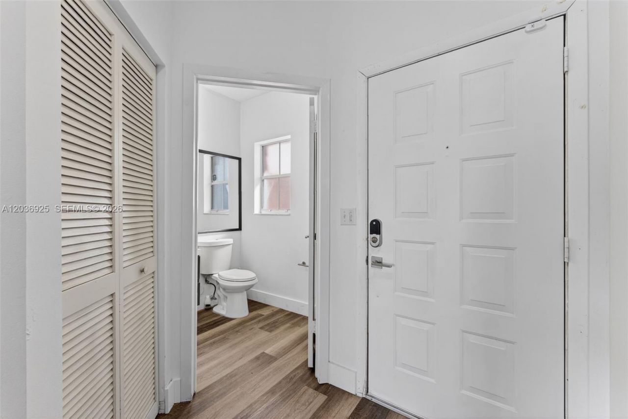 1361 NW 126th Way , Sunrise, FL 33323 Photo