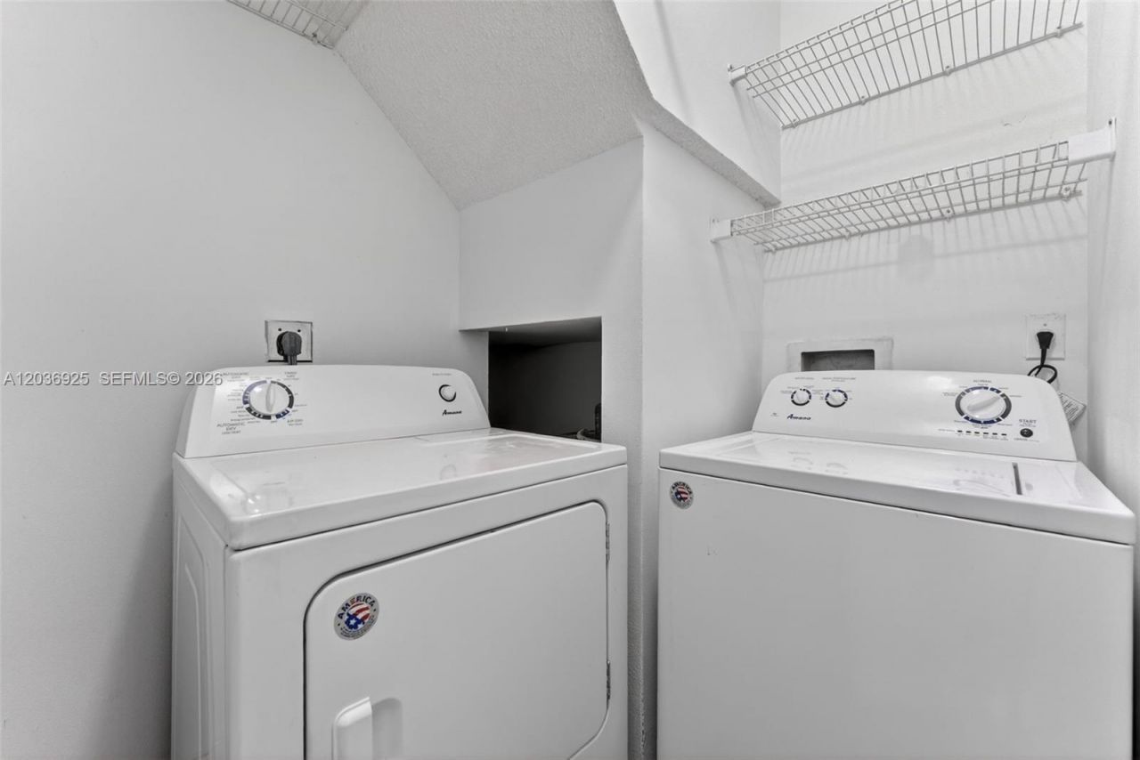 1361 NW 126th Way , Sunrise, FL 33323 Photo