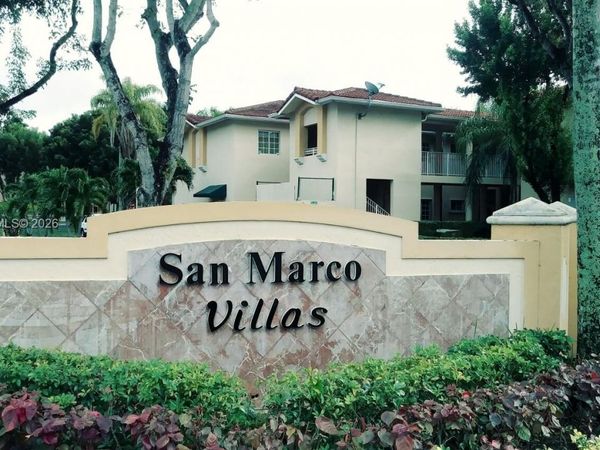 6900 NW 179th St , Unit 205-1, Hialeah, FL 33015