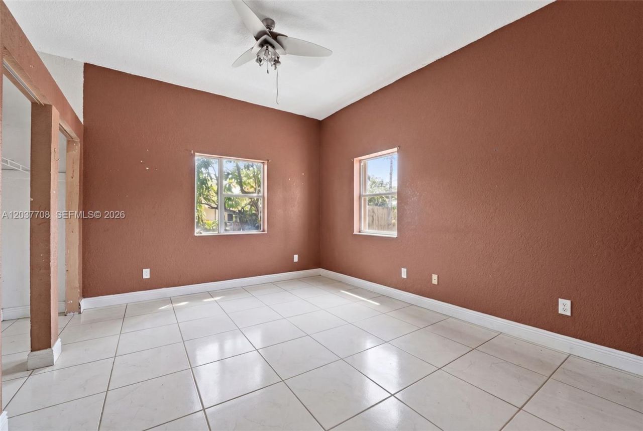 3039 NW 43rd Ter, Miami, FL 33142 Photo
