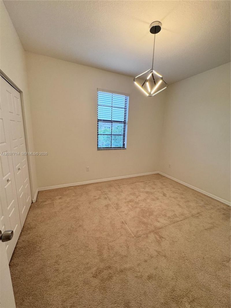 636 NE 193rd St , Unit 636, Miami, FL 33179 Photo