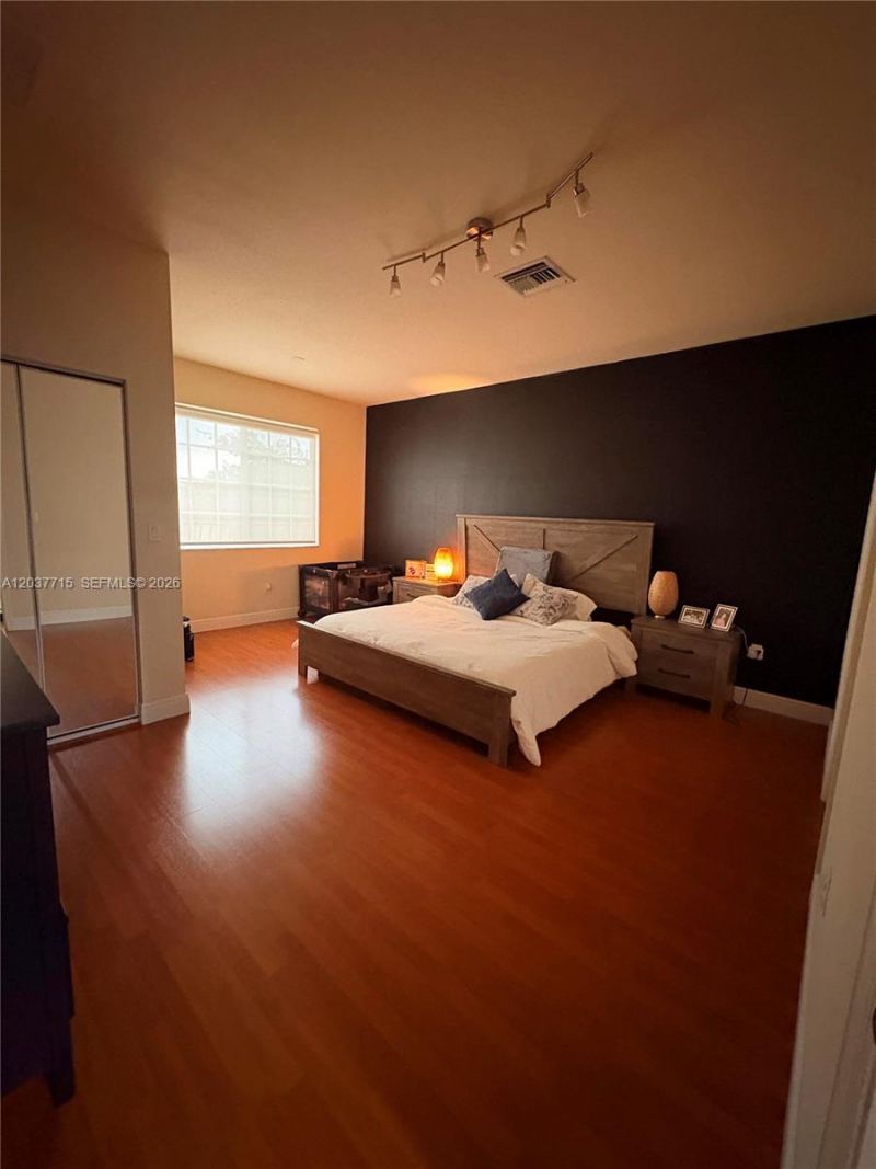 280 Las Brisas Cir , Unit 280, Sunrise, FL 33326 Photo