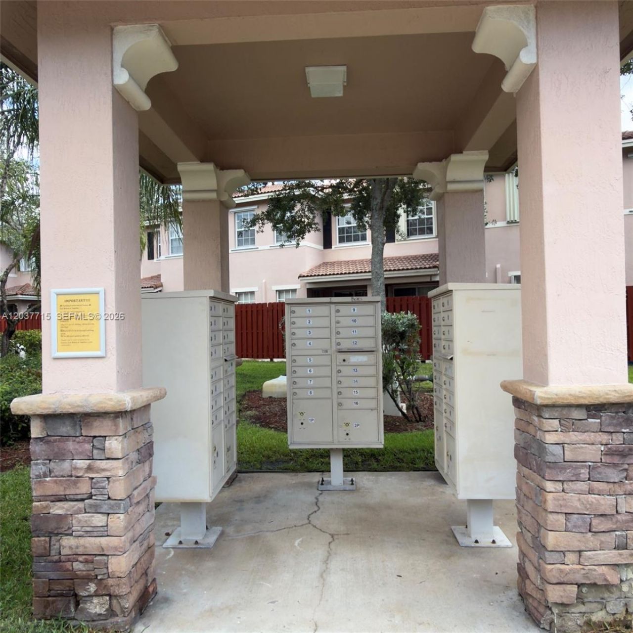 280 Las Brisas Cir , Unit 280, Sunrise, FL 33326 Photo