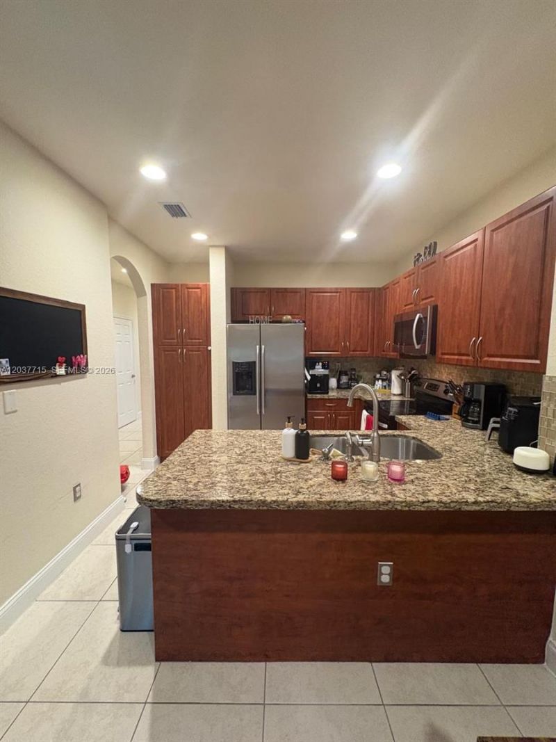 280 Las Brisas Cir , Unit 280, Sunrise, FL 33326 Photo
