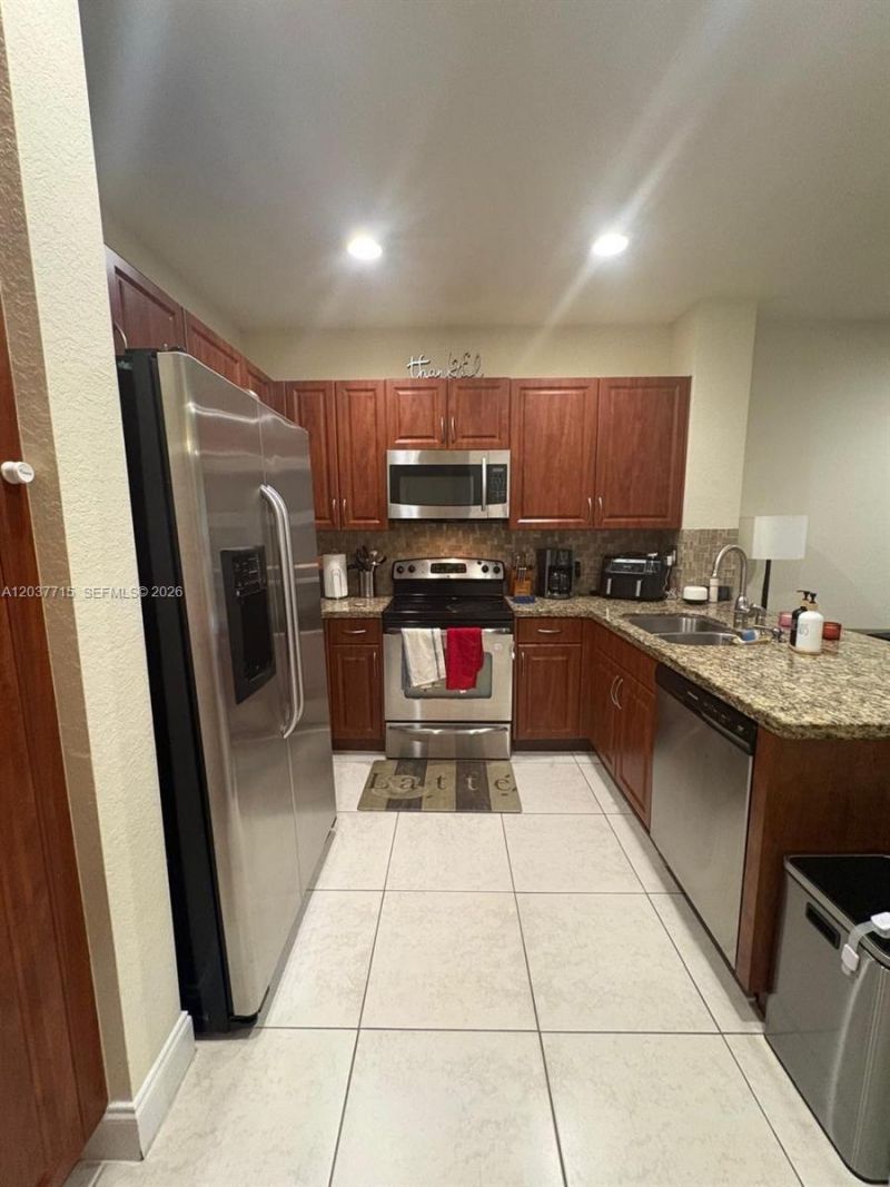 280 Las Brisas Cir , Unit 280, Sunrise, FL 33326 Photo