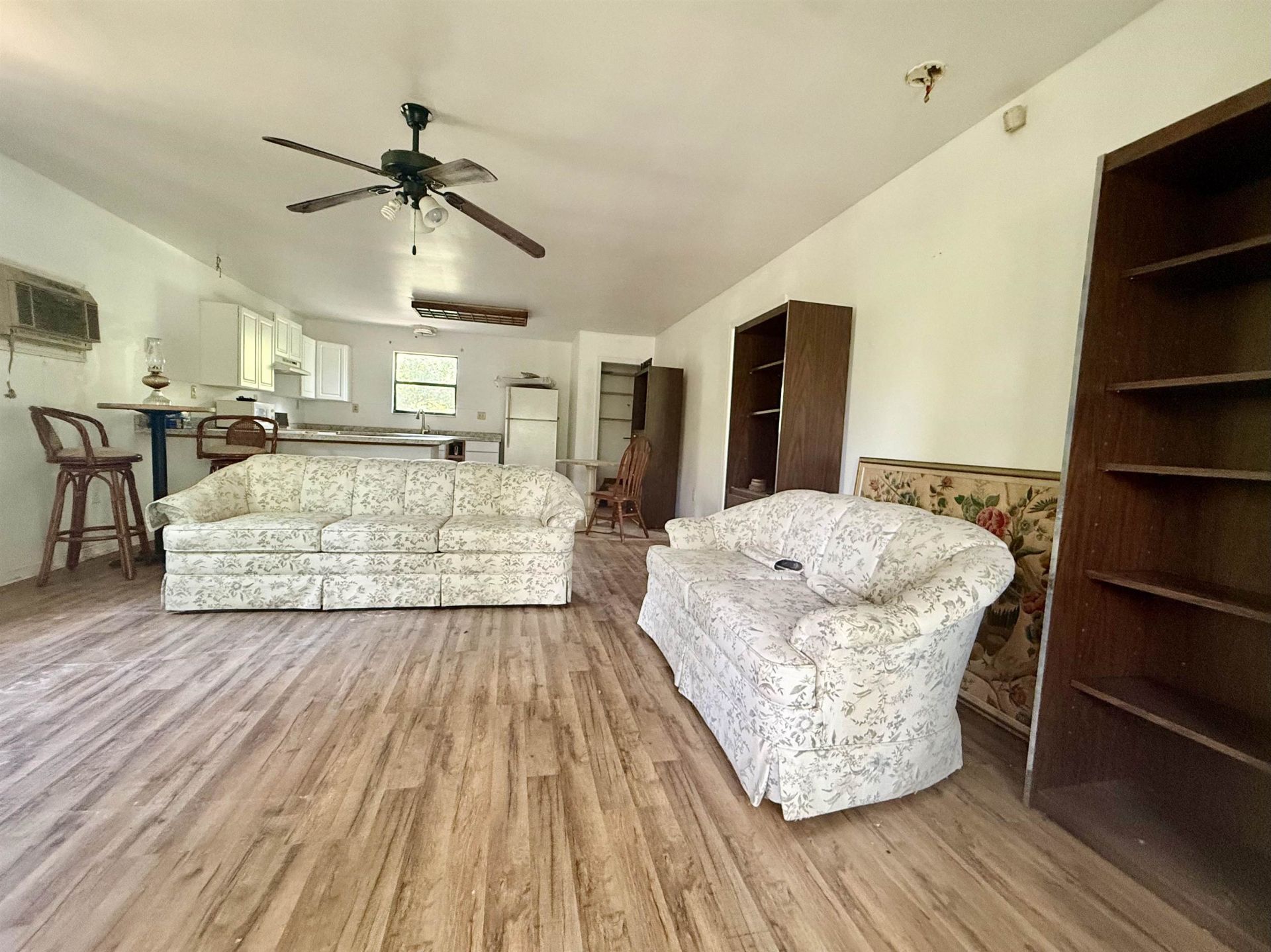 524 NE Withla Bluffs Way, Lee, FL 32340 Photo