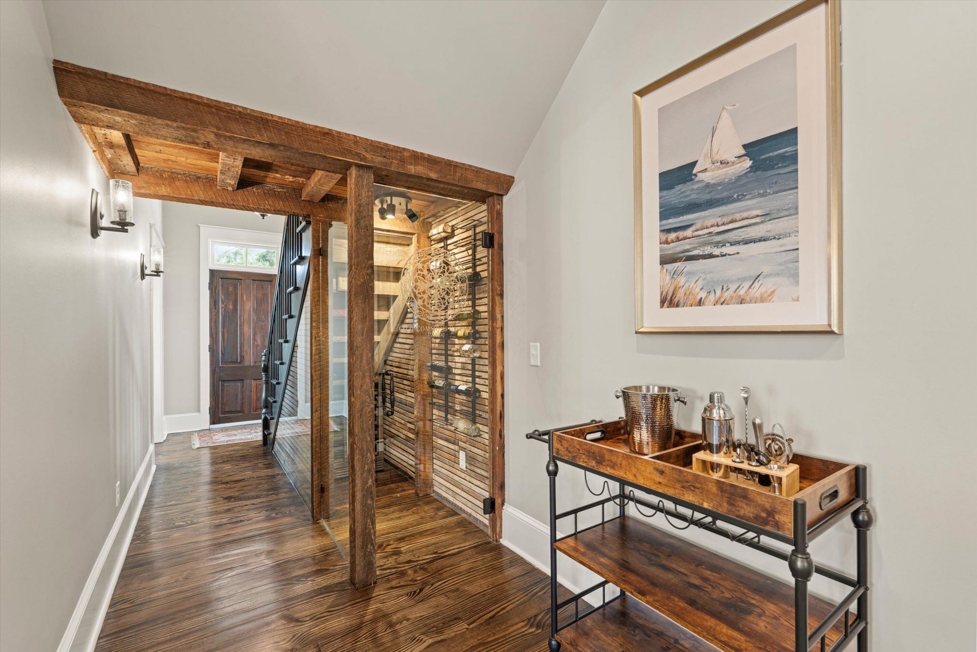 808 Washington Street Photo 4