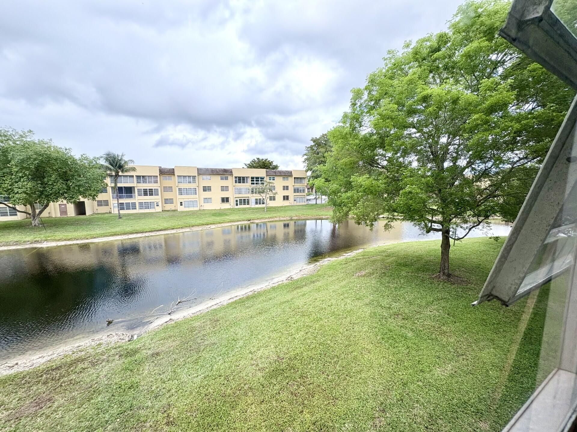 6070 NW 64th Avenue Nw, Unit 204, Tamarac, FL 33319 Photo
