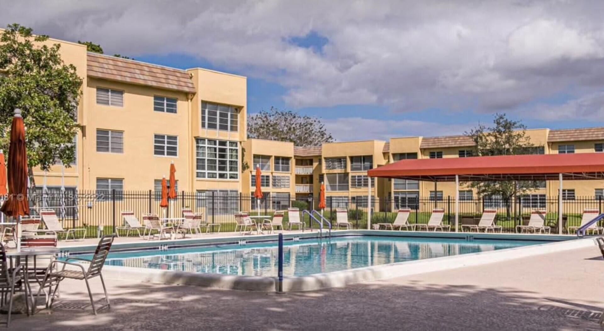 6070 NW 64th Avenue Nw, Unit 204, Tamarac, FL 33319 Photo