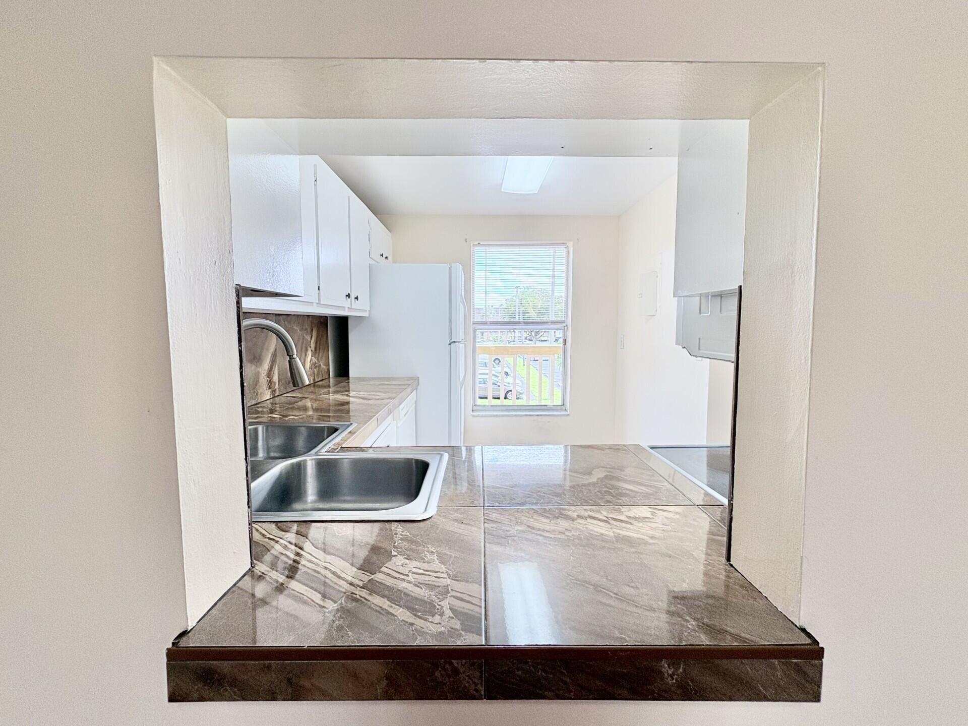 6070 NW 64th Avenue Nw, Unit 204, Tamarac, FL 33319 Photo