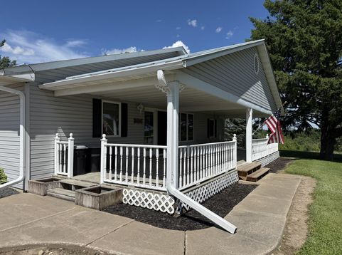 Main Photo
