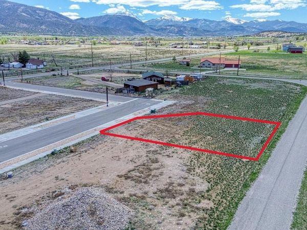 162 Cotopaxi Lane , Salida, CO 81201