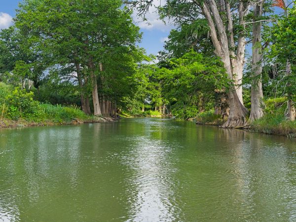 214 MARQUARDT RD, Boerne, TX 78006