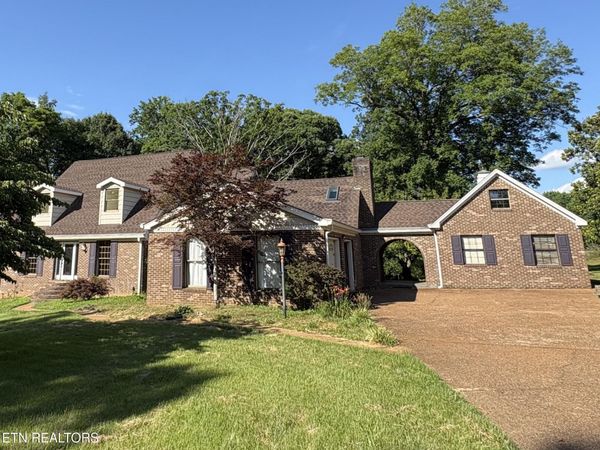 158 County Road 444 , Athens, TN 37303