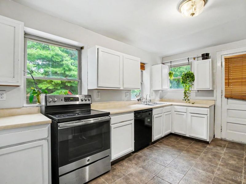 7329 Scottwood Avenue, Cincinnati, OH 45237 Photo 11