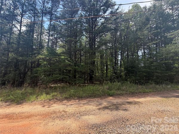 3542 Vilas Road , Claremont, NC 28610