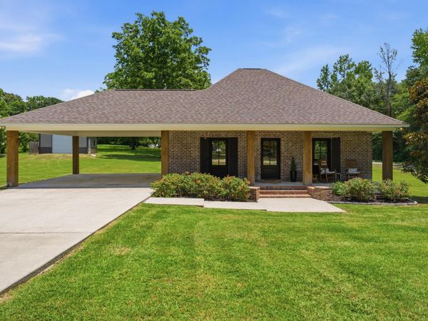 4 Yawn Cir., Purvis, MS 39475