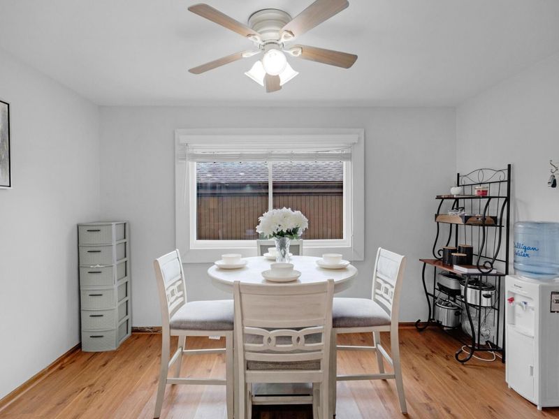2049 Willow Glen Lane, Unit B, Columbus, OH 43229 Photo 12
