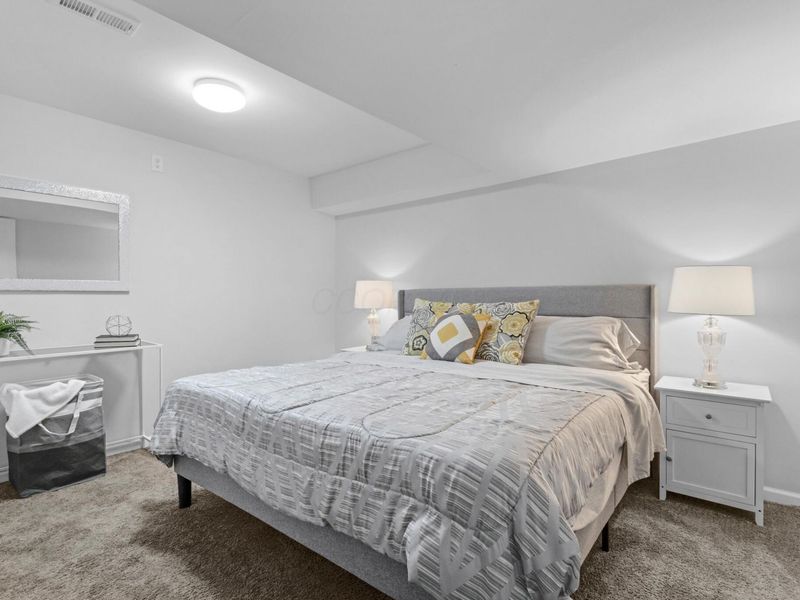 2049 Willow Glen Lane, Unit B, Columbus, OH 43229 Photo 28
